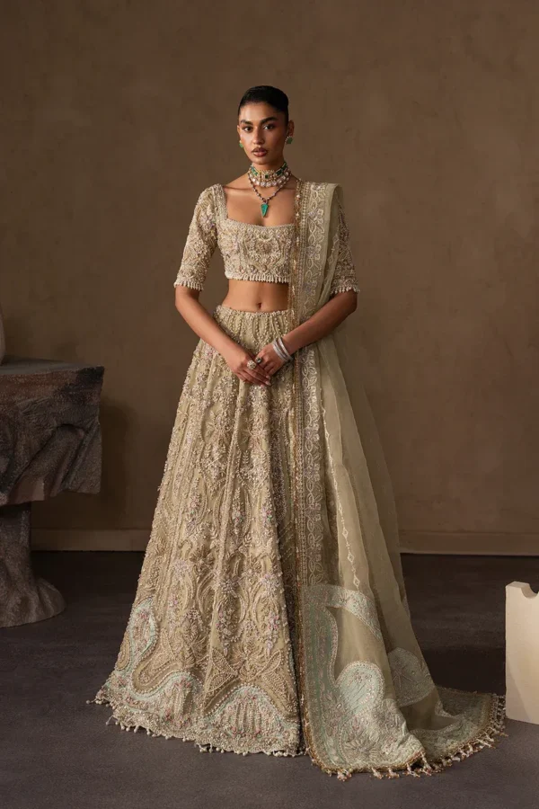 Pakistani bridal lehenga full skirt with paisley embroidery